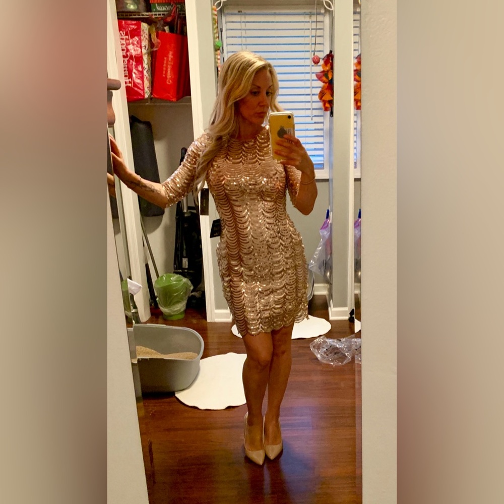 LULUS XS SEQUIN SHORT DRESS - Picture 7 of 13